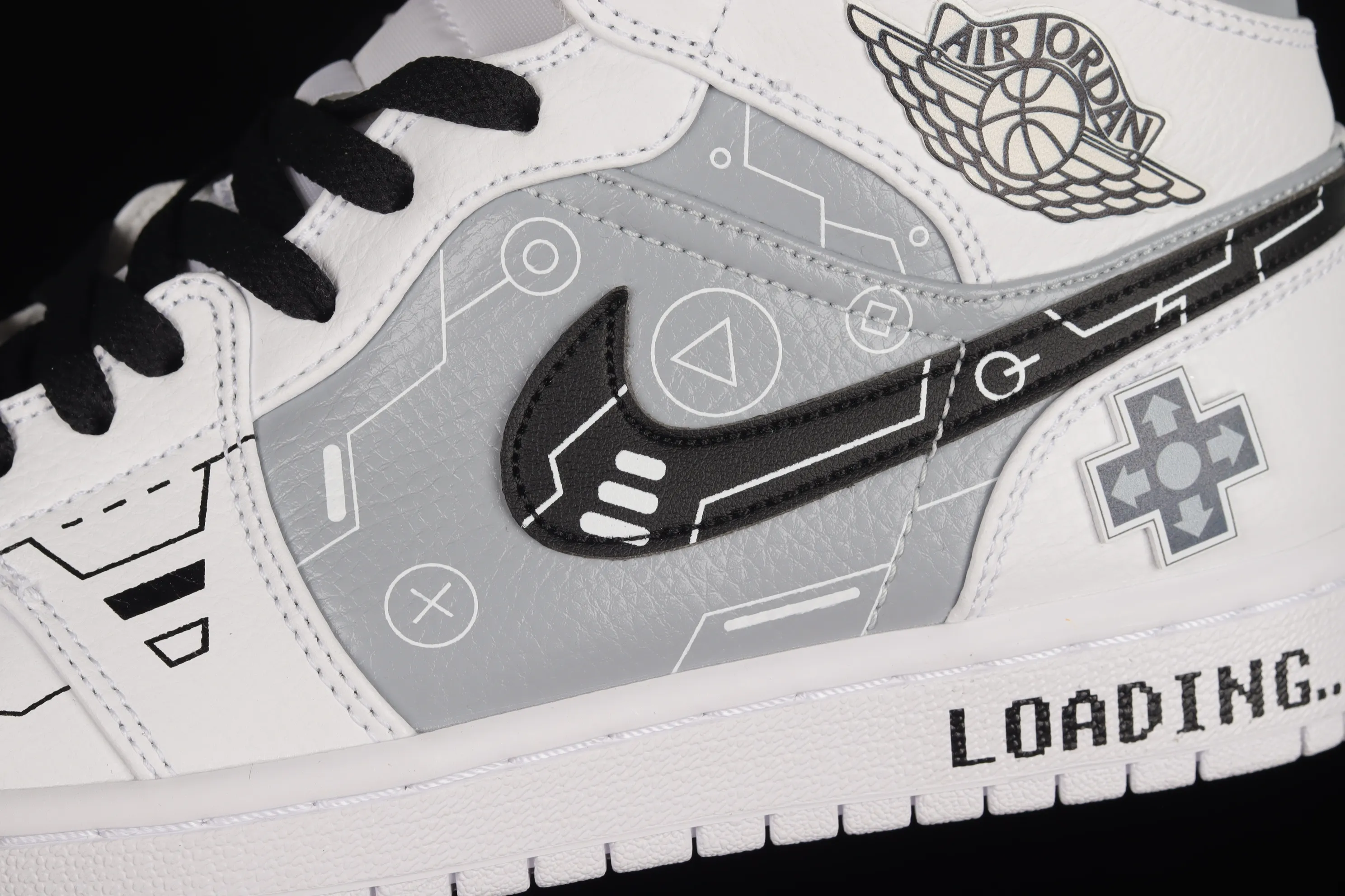 All categories Air Jordan Jordan series basketball shoes Air Jordan 1 Mid Air Jordan 1 Mid "PS5" AJ1 Joe 1 theme video game black and white gray mid-top basketball shoes 554724-129